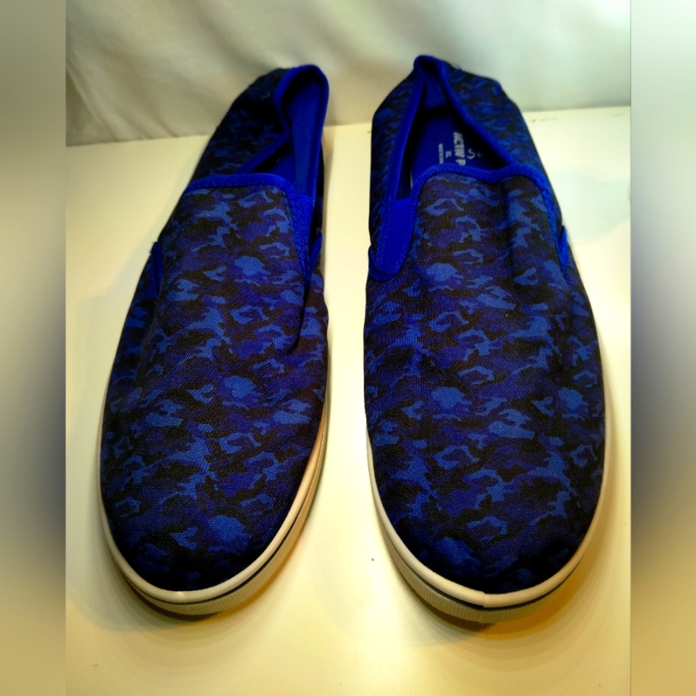 Shoes  dark blue